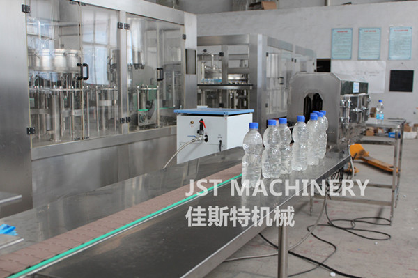 Semi Automatic Juice  PVC Sleeve Thermal Labeling Machines